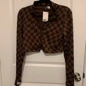 Brown long sleeve crop top with zipper detail